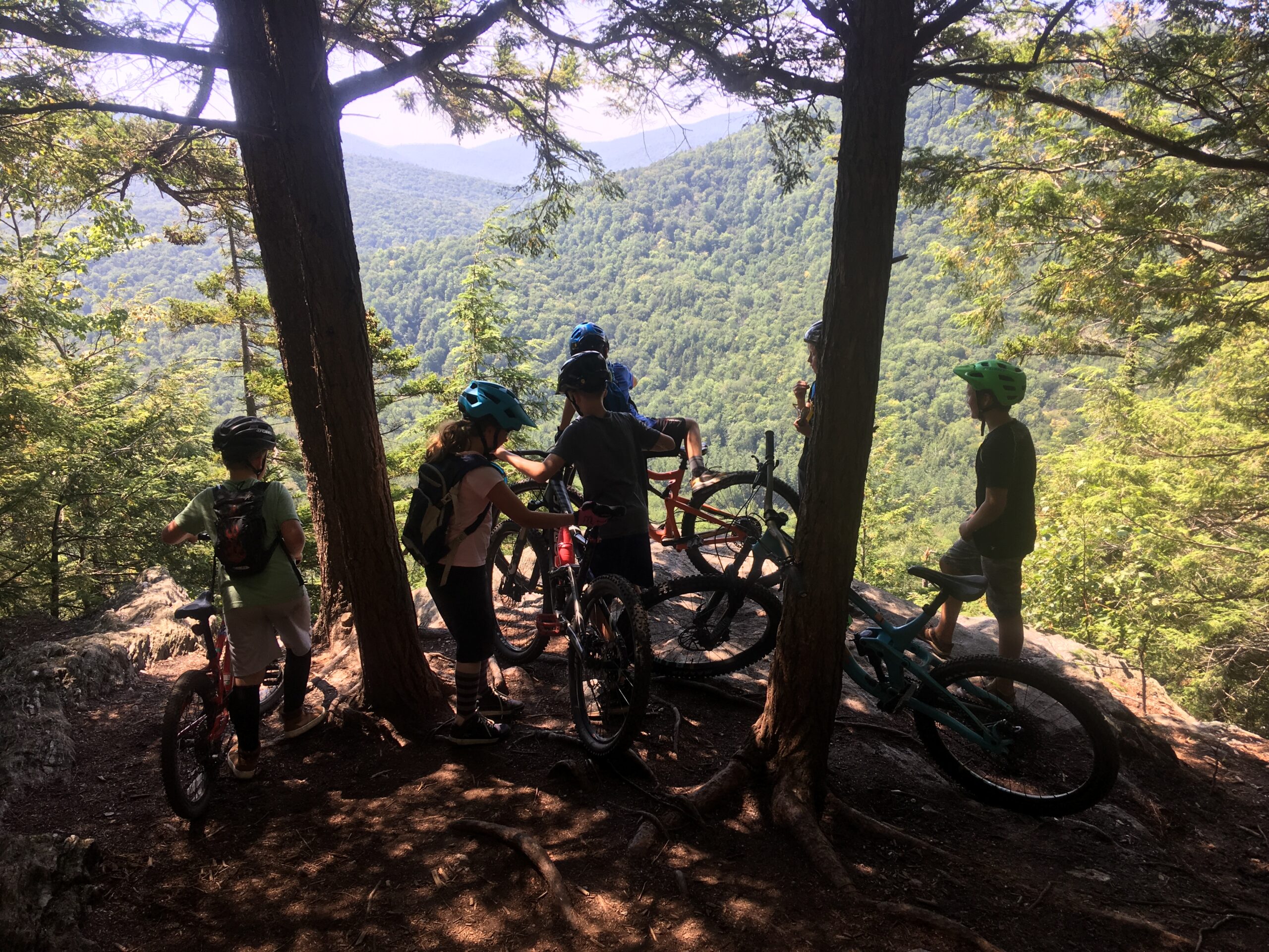 Mud City offers the best Stowe VT Kids' Mountain Bike Camp there is. We'll teach the kids the basics of MTB skills, take them on an easy ride, and gradually elevate the skills over the course of a few days.